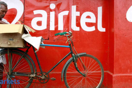 Bharti Airtel moves SC with review petition in AGR case