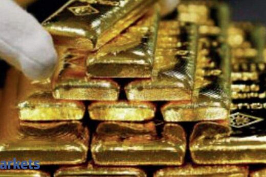 Gold rate today: Yellow metal slips below Rs 48,000; silver sheds over Rs 400