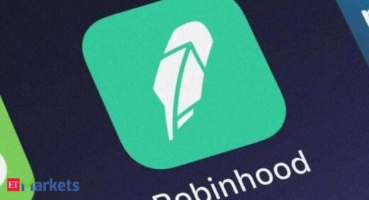 Robinhood shares tumble after PayPal news, SEC scrutiny of key revenue stream