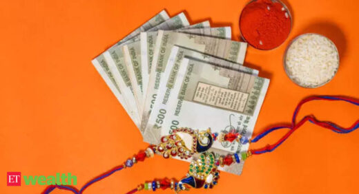 This Raksha Bandhan, overcome woes of financial imbalance with your sibling