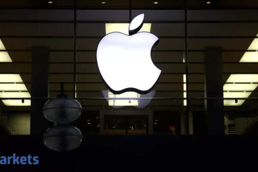 Apple share price: Apple's poor show continues as stock falls post another iPhone launch