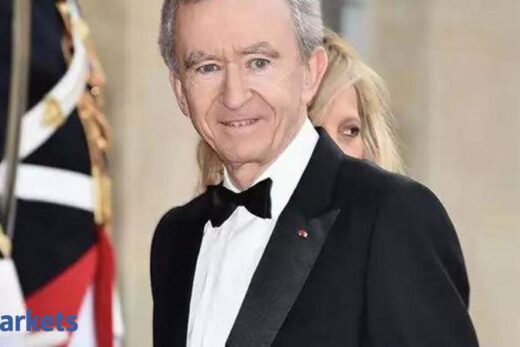 Luxury billionaire Bernard Arnault sells out of retailer Carrefour