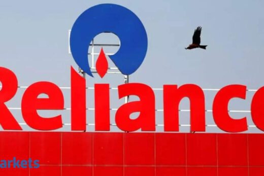 RIL share price: Hold Reliance Industries, target price Rs 2480: ICICI Direct