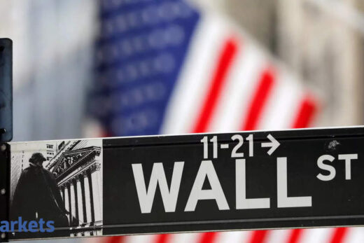 Dow Jones: Wall Street opens higher on earnings cheer