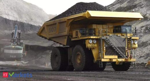 Govt asks captive coal mines to boost output by 10 MT