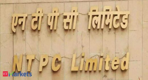 NTPC gains on divestment plan; 3 subsidiaries to be listed