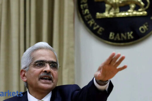 petrol diesel prices: Has Shaktikanta Das just asked the govt to cut taxes on petrol?