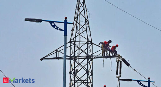 reliance power: Reliance Power Q2 results: Firm posts Rs 49 cr loss