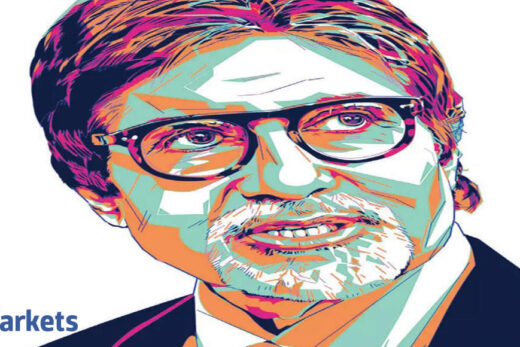 Amitabh Bachchan's NFT collections: Amitabh Bachchan's NFT collections reach $520,000 on Day 1 of auction