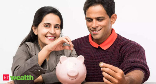 Money & relationships: Why a wife should invest instead of the husband