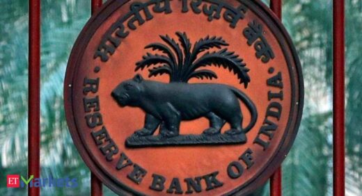 RBI stays mum on allowing corporate entities to own banks, allows raising of minimum holding