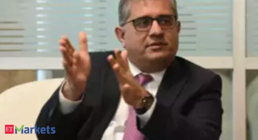 Real capex will revive in 9-12 months. says Axis Bank CEO Amitabh Chaudhry