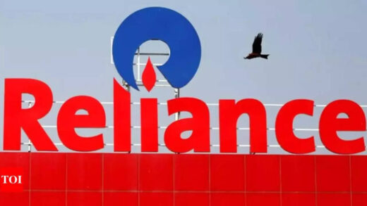 Reliance share price: ETMarkets Morning Podcast: ICICI Bank, Reliance, Infosys among top stock picks