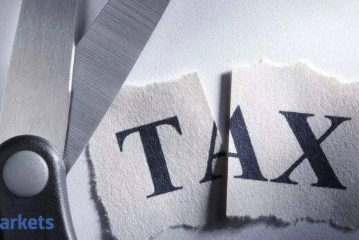 income tax: Taxman's demand for PAN details of key people puts FPIs in a spot