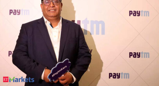 paytm share price: Paytm shares fall after Q2 loss widens