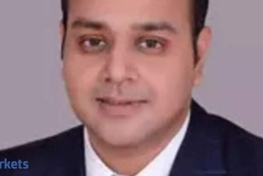 EMS: Dixon’s largest order book is in mobiles; IT hardware can be a $1 billion opportunity in next 2-3 years: Saurabh Gupta