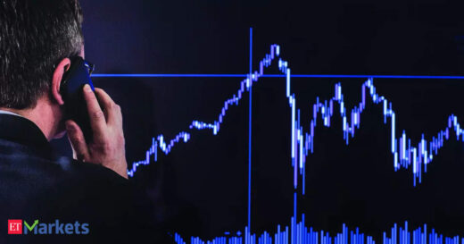 Mauritius issue begins to haunt foreign investors as FPIs pull out nearly $1 billion from Indian stocks