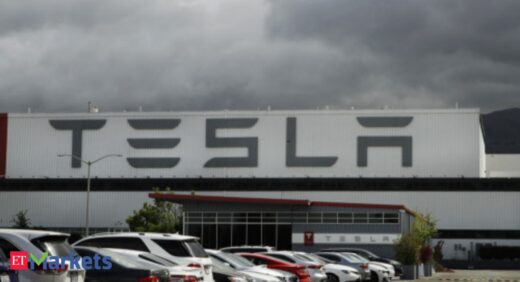 Tesla: Tesla short sellers lost $38 billion in 2020 as stock surged