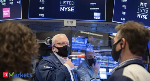 Dow Jones rallies as retail investors move to silver