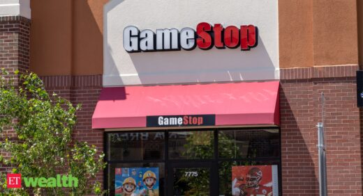 Retail investors urged to stay away from Gamestop-inspired communities