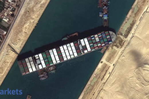 Suez canal: Ship blocking Suez Canal moves slightly, unclear when it will refloat