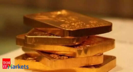 gold rate today: Gold, silver futures edge higher on stimulus prospects