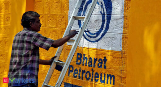 BPCL share price: Buy BPCL, target price Rs 520: Motilal Oswal