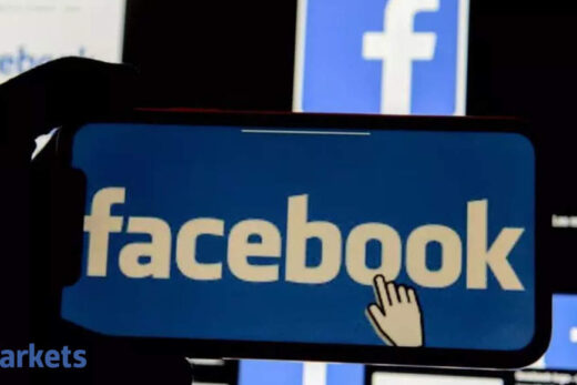 facebook: Facebook quarterly revenue beats expectations