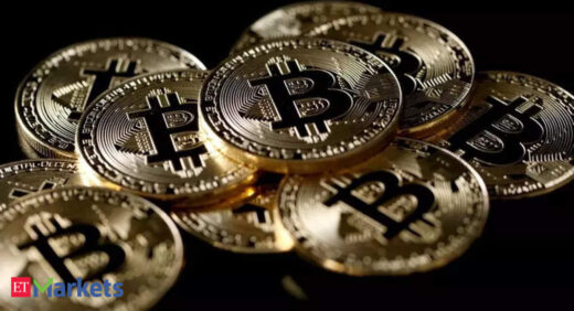 bitcoin: Bitcoin under pressure as comeback fades