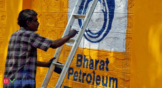 BPCL share price: Buy BPCL, target price Rs 570: Motilal Oswal