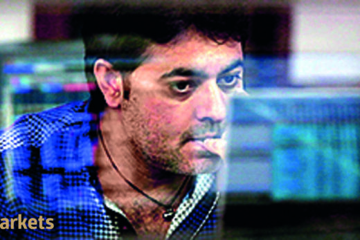 Sensex tops 53K & retreats; Maruti Suzuki, GMR Infra jump 5%; Future Consumer drops 4%