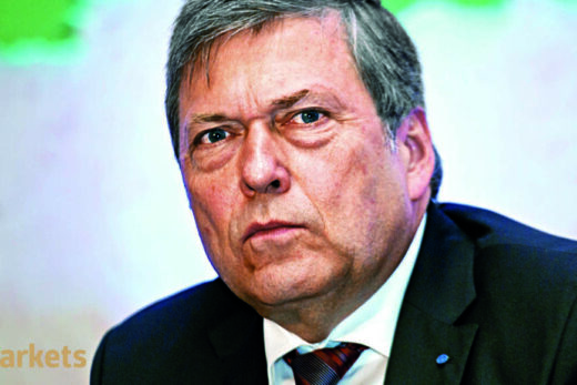 Tata Motors: TaMo CEO Butschek to step down on June 30