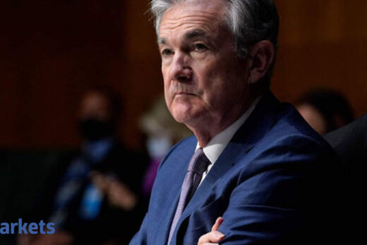 US Fed holds rates at zero, Powell signals two rate hikes before 2023 end as economy recovers - The Economic Times Video