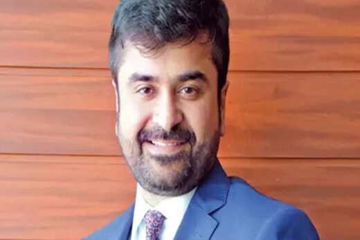 Growth or value investing? White Oak’s Aashish Somaiyaa opts for mid path