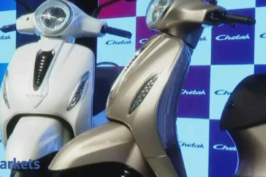 Bajaj Auto begins booking for electric scooter Chetak in Nagpur