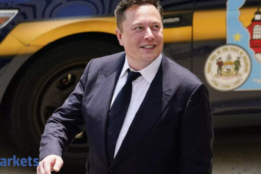 Tesla: Musk chides Binance CEO on dogecoin glitch